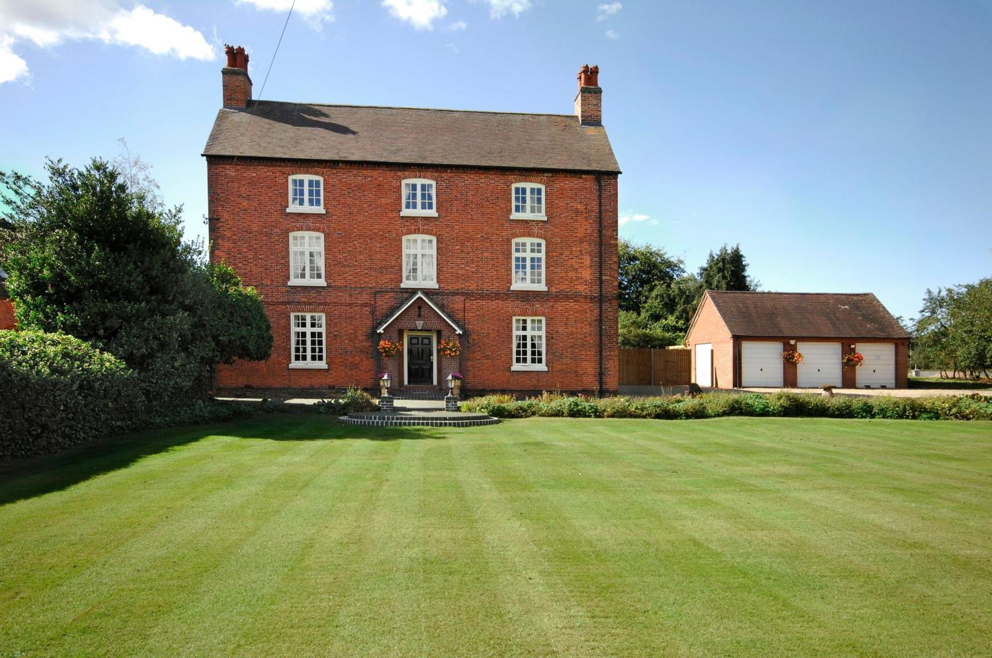 Blackgreaves Farmhouse Bed & Breakfast Lea Marston ภายนอก รูปภาพ